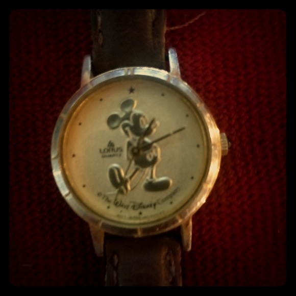 Vintage Lorus Mickey Mouse Watch - Main Image